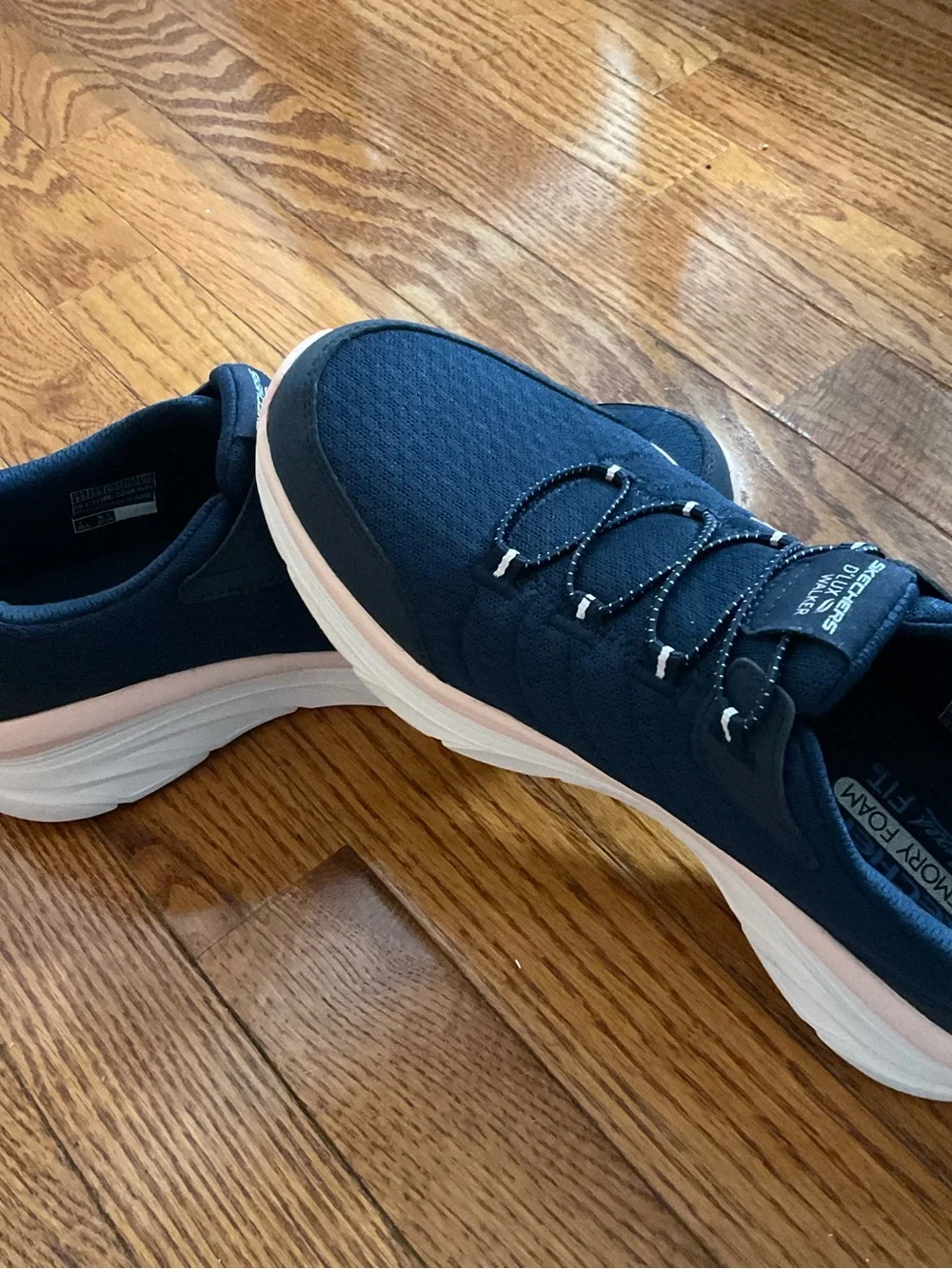 Skechers D'Lux Walker sneakers in navy and pink Sz 8.5